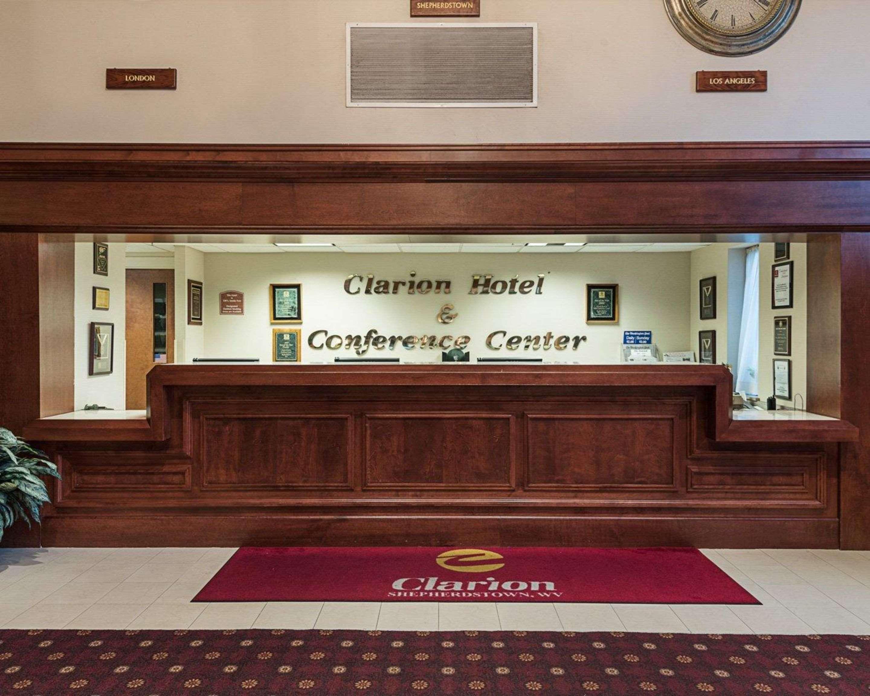 Clarion Hotel & Conference Center Shepherdstown Exterior photo