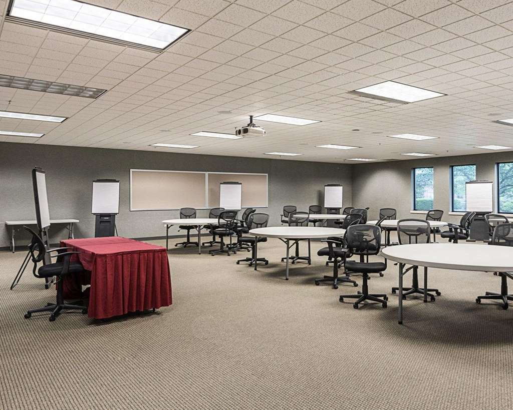 Clarion Hotel & Conference Center Shepherdstown Facilities photo